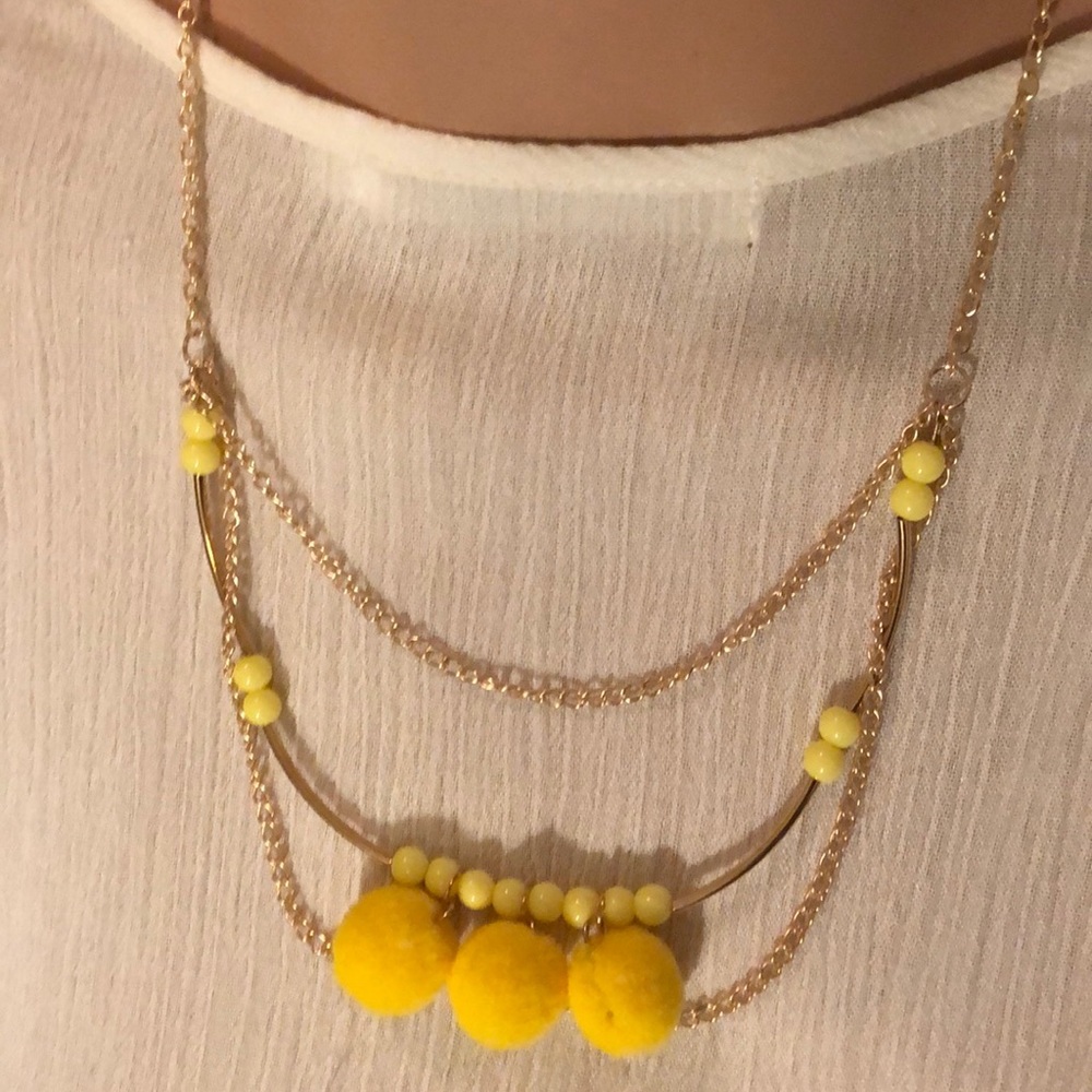 ⭐️Discount Shipping⭐️ Chain Fuzzball Drop - Picture 2 of 8